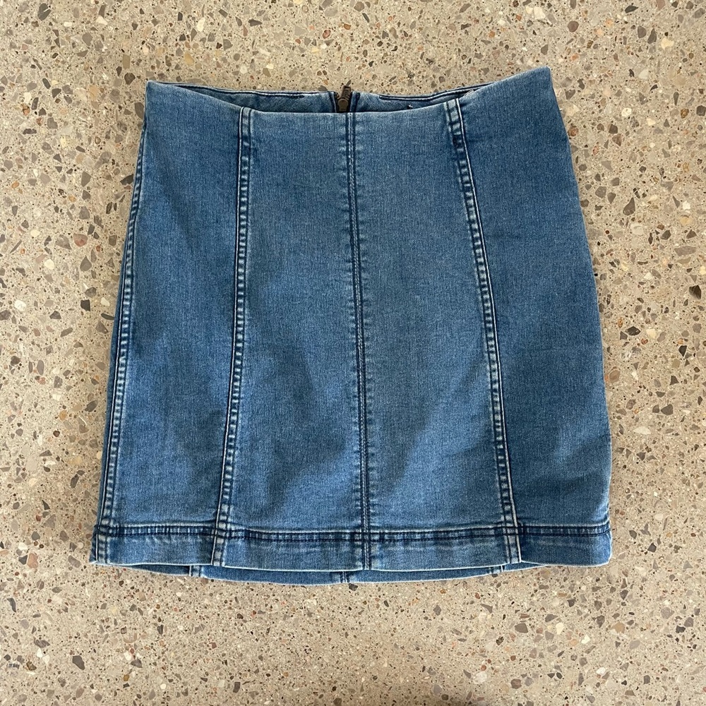 Free People Women’s Medium Wash Mini Skirt 4